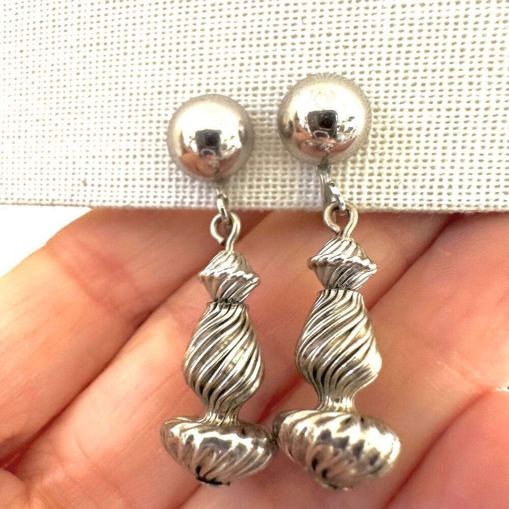 Marino  vintage silver tone vintage drop clip on earrings